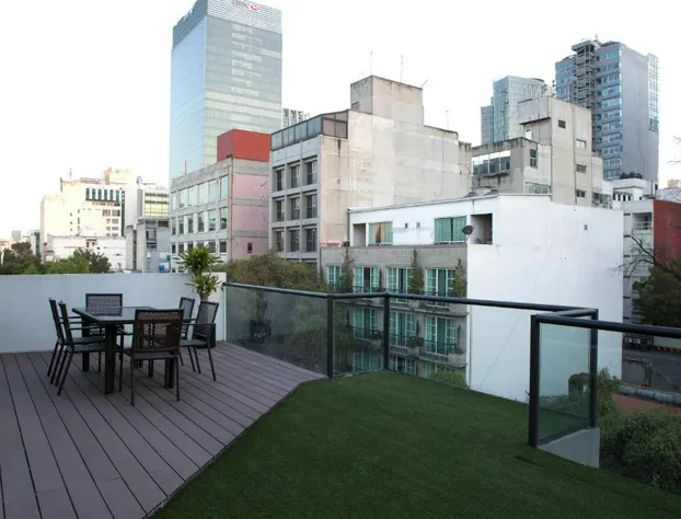 Suites Lerma hotel detail image 3