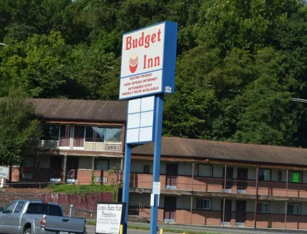 Budget Inn Richlands Claypool Hill hotel detail image 1