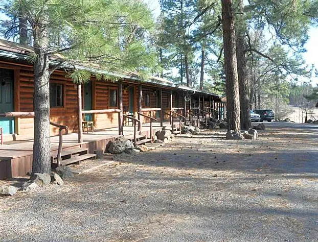 Nine Pines Motel hotel detail image 1