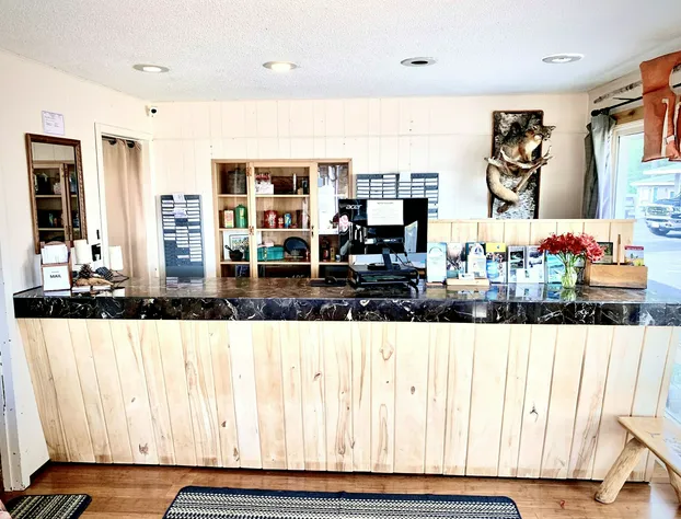 Forest Lake Motel hotel detail image 1