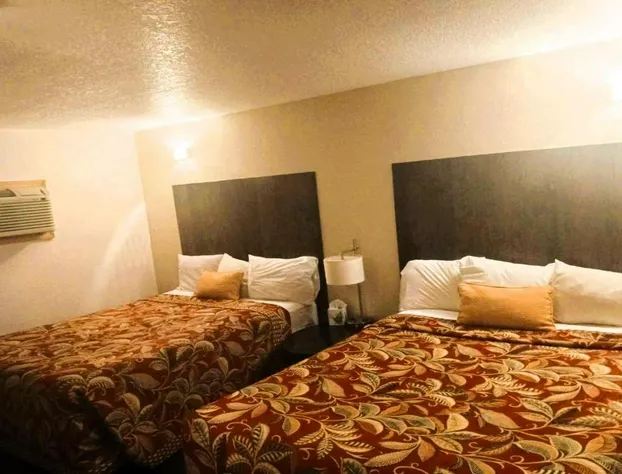 HomeTown Inn By OYO Lakin, KS hotel detail image 1