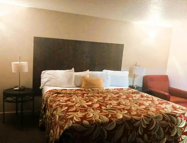 HomeTown Inn By OYO Lakin, KS hotel detail image 3