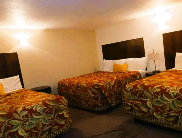 HomeTown Inn By OYO Lakin, KS hotel detail image 3