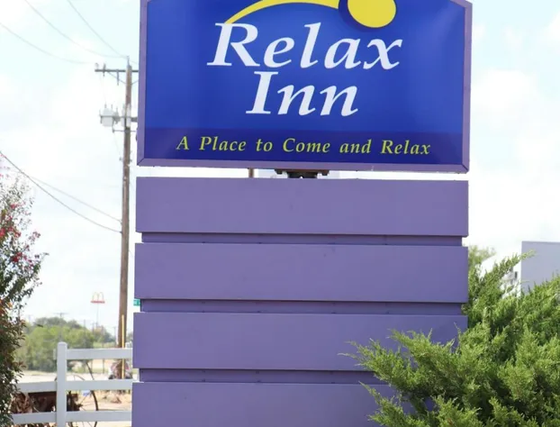 Relax Inn Mineral Wells hotel detail image 1