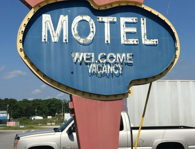 McCaig Motel hotel detail image 3