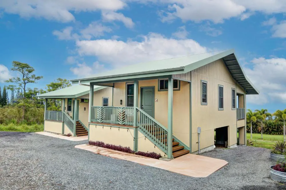 Mahana House Country Inn hotel hero