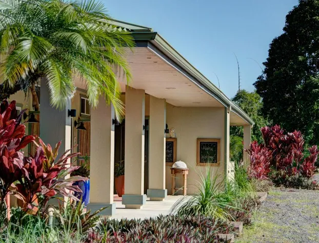 Mahana House Country Inn hotel detail image 2