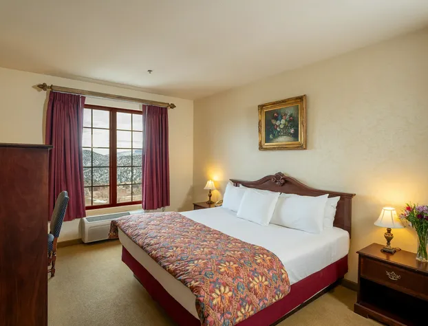 Silverland Inn and Suites hotel detail image 4