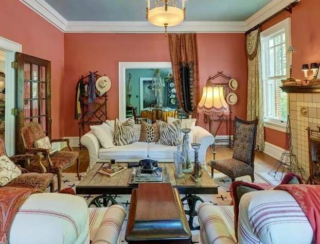 The English Merchant's Inn hotel detail image 1