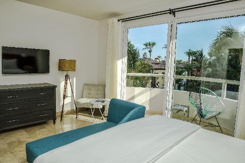 Cabo Villas Beach Resort & Spa hotel hero