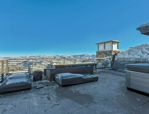 Stein Eriksen Residences hotel detail image 2