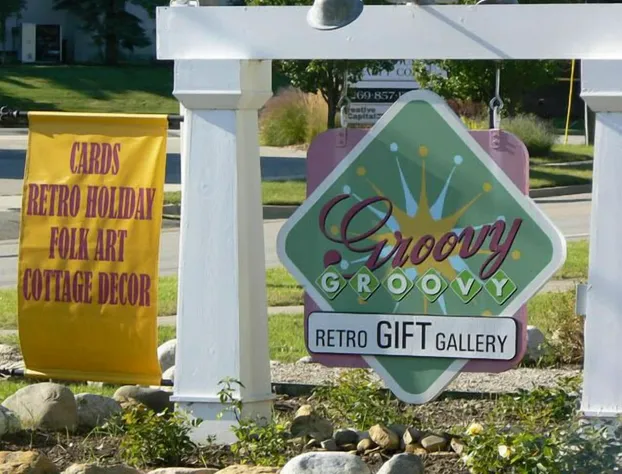 The Pines Motorlodge hotel detail image 4