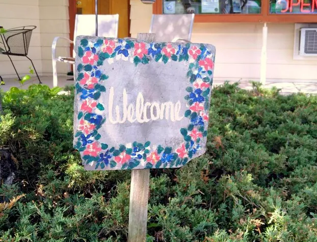 The Usonian Inn hotel detail image 3