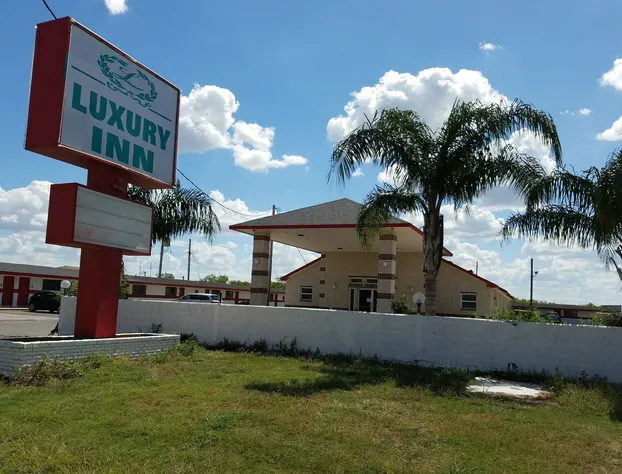 Luxury Inn & RV Park hotel detail image 1