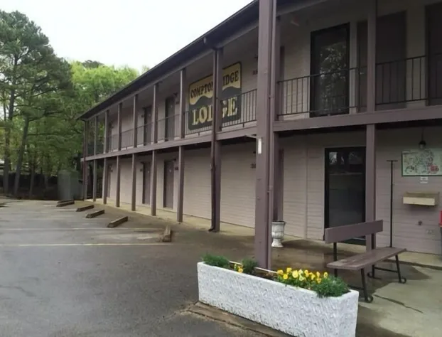 Compton Ridge Resort hotel detail image 1