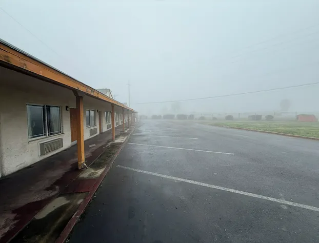 Gables Motel Near Fresno Yosemite hotel detail image 1