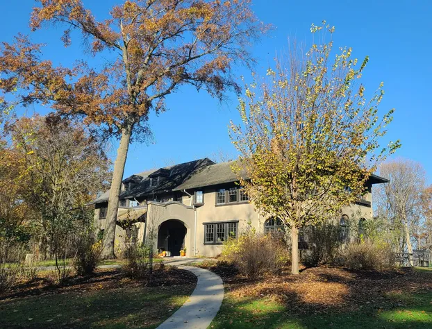 Four Mounds Inn hotel detail image 3