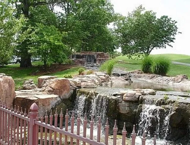 King Condo at Holiday Hills hotel detail image 2