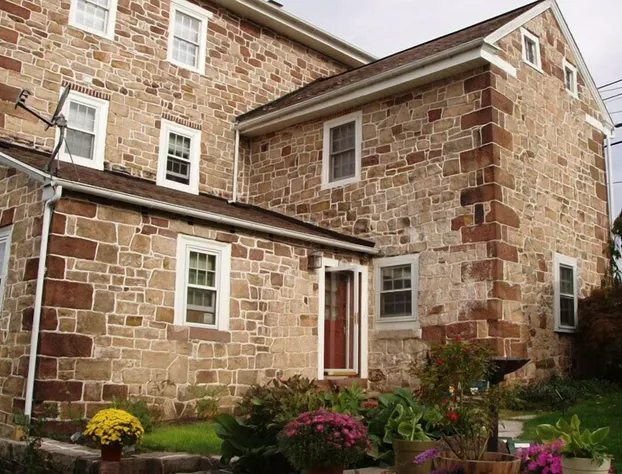 Historic Schoeneck Hotel B&B hotel detail image 2