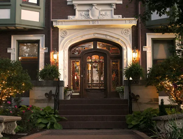 Fleur-de-Lys Mansion hotel detail image 2