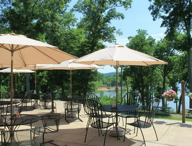 Rough River Dam State Resort Park hotel detail image 4