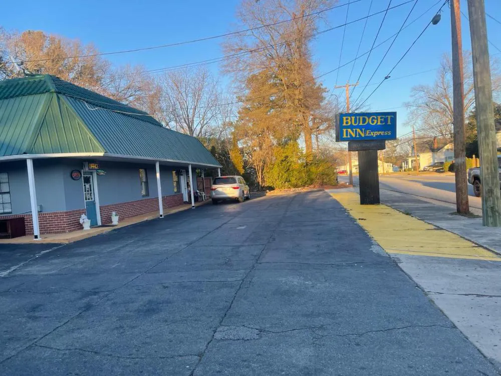 Budget Inn Express hotel hero