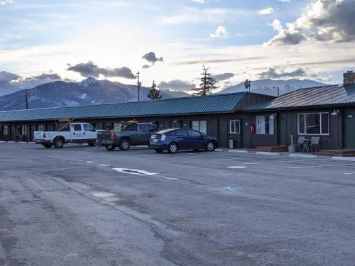 Rivers Mountain Motel hotel detail image 1