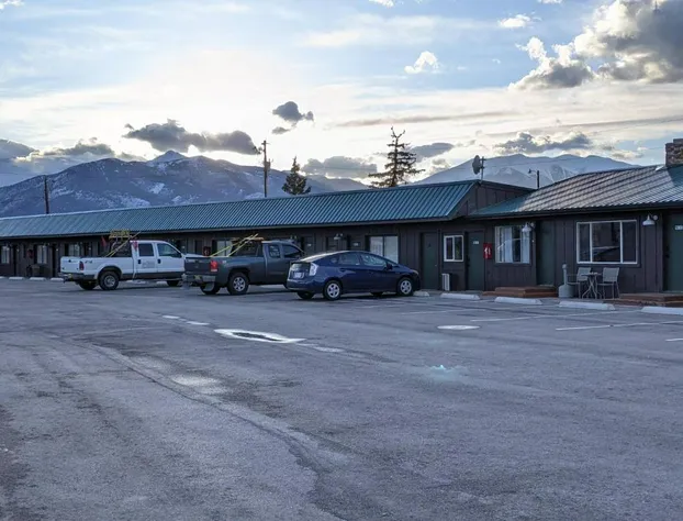 Rivers Mountain Motel hotel detail image 2