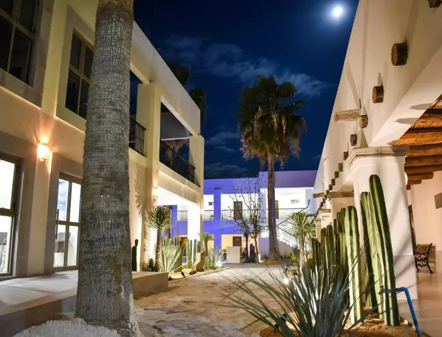 Hotel Plaza Cuatrociénegas hotel detail image 1