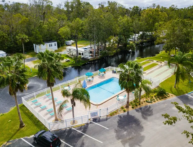 Homosassa River RV Resort hotel detail image 2