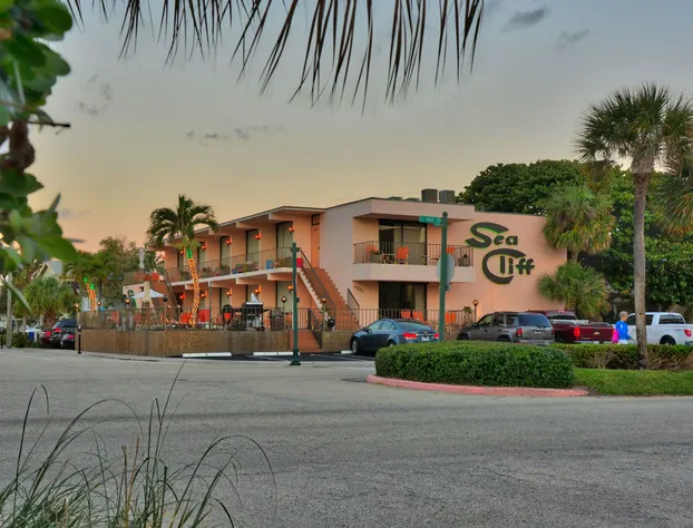 Sea Cliff Motel hotel detail image 1