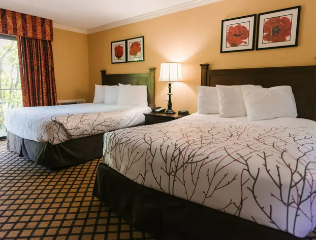 The Lakeview Hotel, Shanty Creek Resort hotel detail image 3