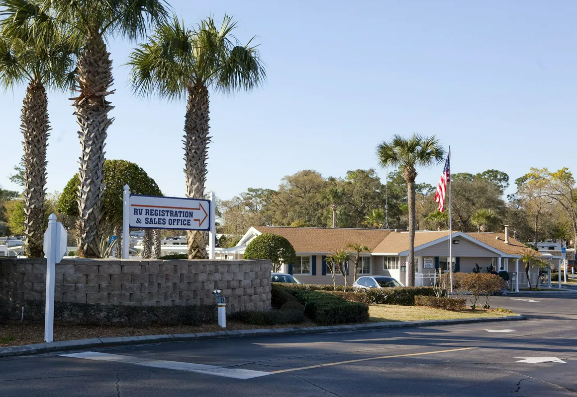 Orange City RV Resort hotel hero