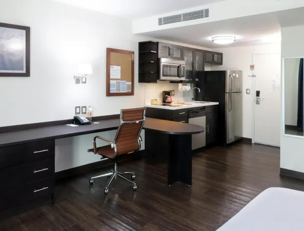 Candlewood Suites Queretaro Juriquilla by IHG hotel detail image 1