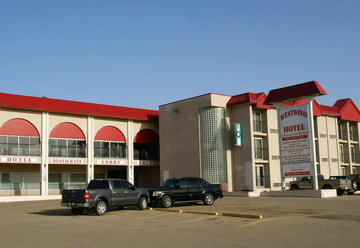 Westwind Motor Inn hotel hero