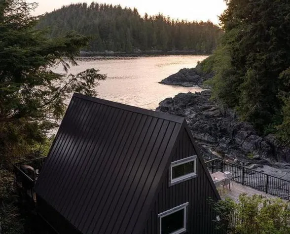 Duffin Cove Oceanfront Lodging hotel detail image 1