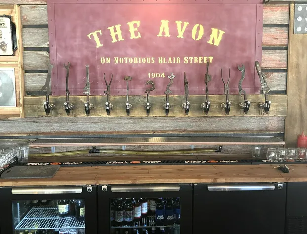 The Avon hotel detail image 4