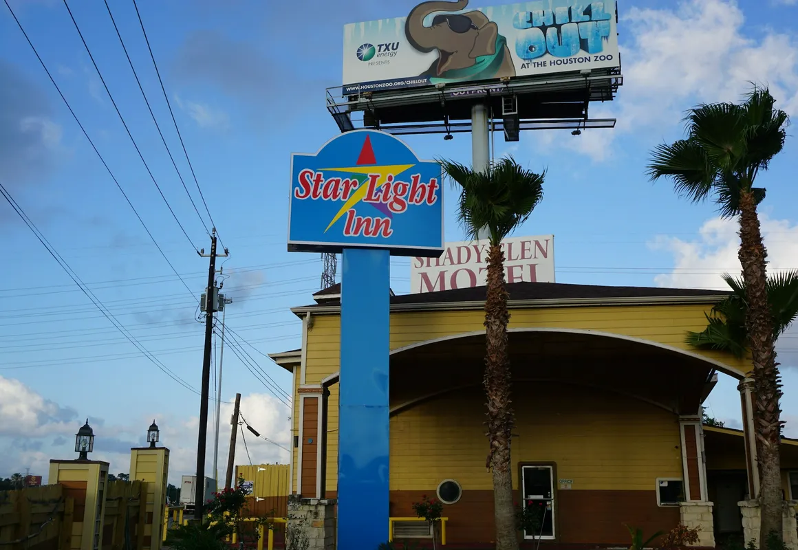 Star Light Inn hotel hero