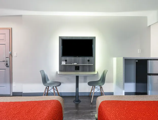 Solo Motel - Broadway hotel detail image 3