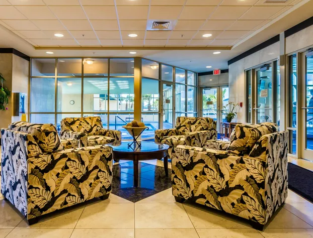 Crystal Tower Condominiums by Wyndham Vacation Rentals hotel detail image 1