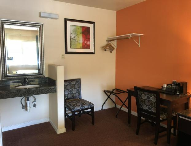 Arroyo Village Inn hotel detail image 4
