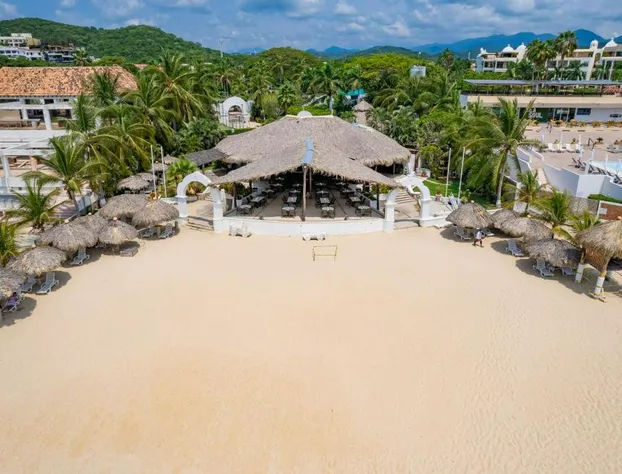 Hotel Castillo Huatulco & Beach Club hotel detail image 3