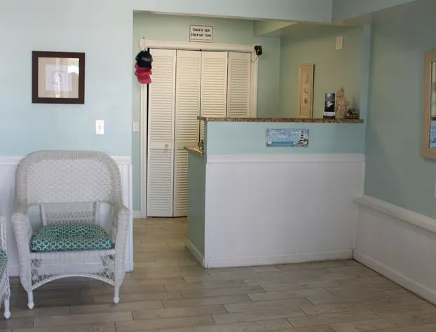 Sandcastle Beachfront Inn hotel detail image 1