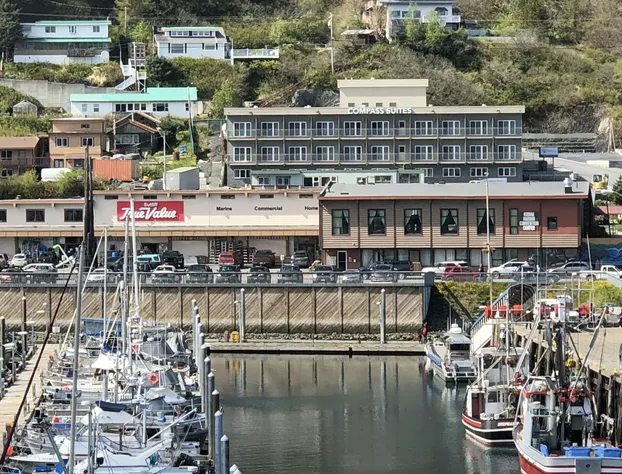 Kodiak Compass Suites hotel detail image 1
