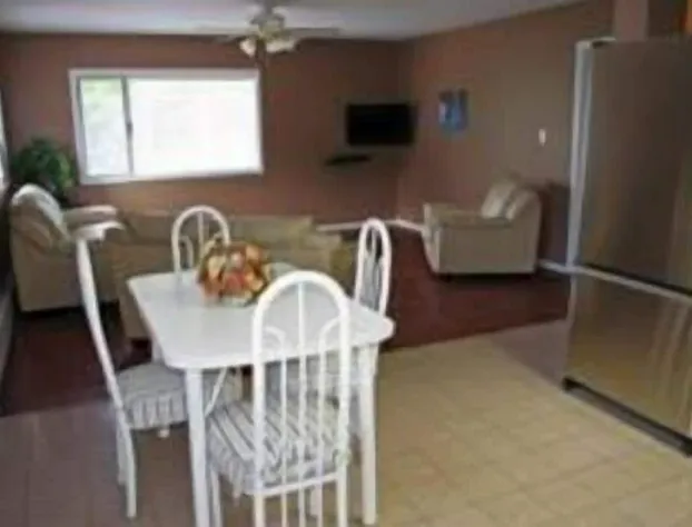 Totem Motel & Resort hotel detail image 4