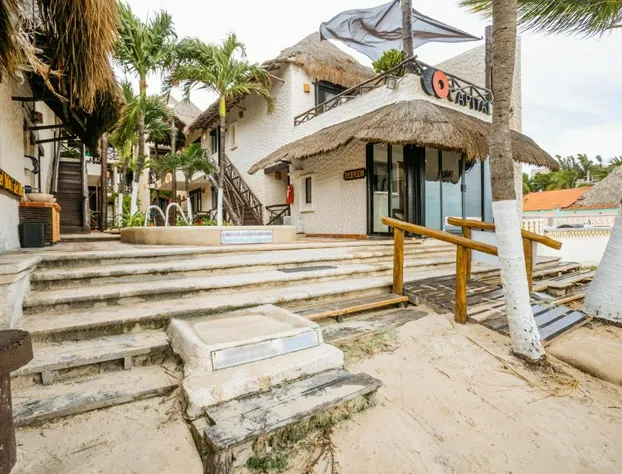 Capital O Hotel Brisas del Mar Playa Del Carmen hotel detail image 2
