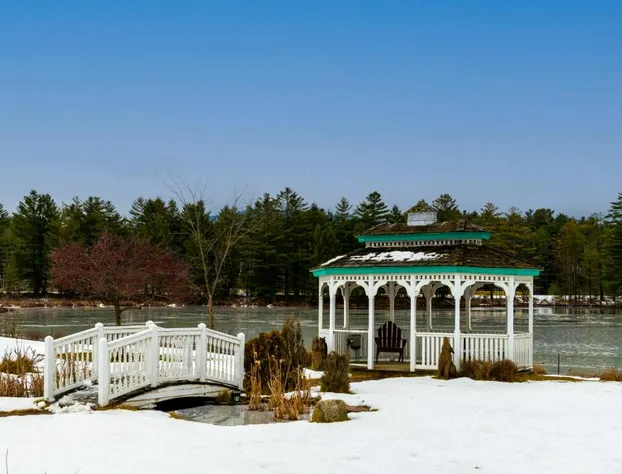 Sara Placid Inn & Suites hotel detail image 2