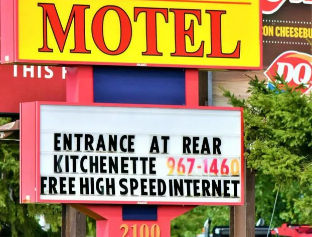 Royal Windsor Motel hotel detail image 2