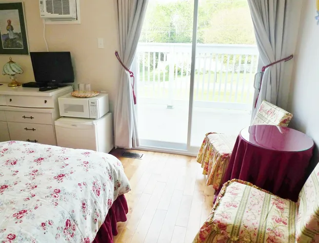 Cavendish Breeze Inn hotel detail image 2