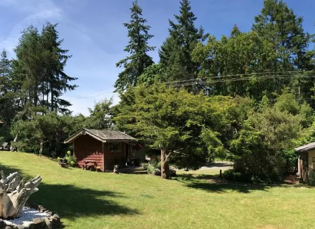 Driftwood Village hotel detail image 2